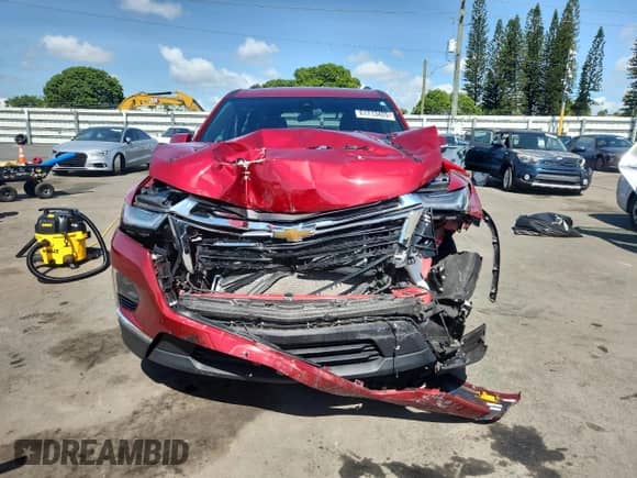 2023 Chevrolet Traverse LT Cloth with VIN 1GNERGKWXPJ317396, listed as a Copart auction lot 61713425 with 20,260 mi miles and Salvage title. Bid and sale history available at DreamBid. Image 5.