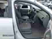 2017 Chevrolet Traverse LT z VIN 1GNKRGKD2HJ187505, wystawiony jako IAAI lot #43299284 z przebiegiem 80 256 mil mil oraz . Historia ofert i sprzedaży dostępna na DreamBid. Obrazek 5.