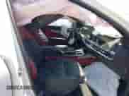 2025 BMW 7 Series 740i xDrive z VIN WBA33EH01SCU96544, wystawiony jako IAAI lot #42640870 z przebiegiem 4 222 mil mil oraz . Historia ofert i sprzedaży dostępna na DreamBid. Obrazek 5.