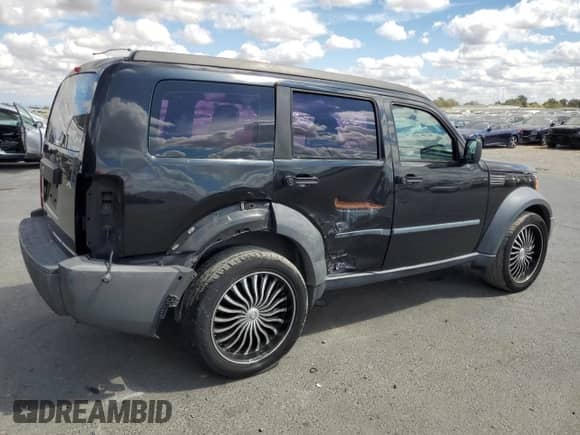 2008 Dodge Nitro SXT with VIN 1D8GT28K28W286791, listed as a Copart auction lot 80116585 with 179,252 mi miles and Salvage title. Bid and sale history available at DreamBid. Image 3.