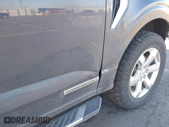 2021 Ford F-150 XL с VIN 1FTFW1ED7MFC72400, выставлен на аукционе IAAI как лот 43383964 с пробегом 38 583 миль миль и . История ставок и продаж доступна на DreamBid. Изображение 22.