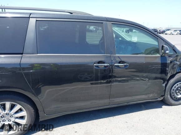 2014 Toyota Sienna XLE с VIN 5TDYK3DC8ES499363, выставлен на аукционе IAAI как лот 42408349 с пробегом 187 049 миль миль и . История ставок и продаж доступна на DreamBid. Изображение 13.