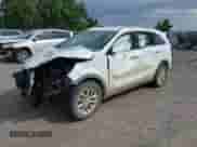 2018 Kia Sorento LX with VIN 5XYPGDA50JG405217, listed as a IAAI auction lot 42279919 with 81,081 mi miles and . Bid and sale history available at DreamBid. Image 17.