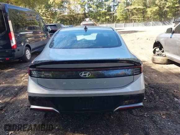 2024 Hyundai Sonata SEL с VIN KMHL64JA7RA383867, выставлен на аукционе IAAI как лот 43489790 с пробегом 40 689 миль миль и . История ставок и продаж доступна на DreamBid. Изображение 16.