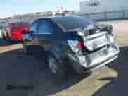 2013 Chevrolet Sonic LT с VIN 1G1JC5SHXD4214528, выставлен на аукционе IAAI как лот 43177850 с пробегом 133 729 миль миль и . История ставок и продаж доступна на DreamBid. Изображение 3.