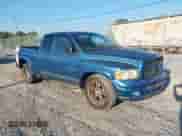 2005 Dodge 1500 SLT z VIN 1D7HA18D95S317063, wystawiony jako IAAI lot #43205129 z przebiegiem 293 381 mil mil oraz . Historia ofert i sprzedaży dostępna na DreamBid. Obrazek 1.
