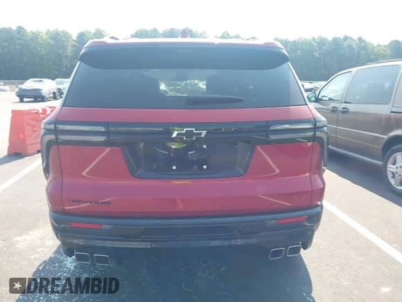 2025 Chevrolet Traverse FWD RS with VIN 1GNERLRS8SJ185811, listed as a IAAI auction lot 43005175 with 15,117 mi miles and . Bid and sale history available at DreamBid. Image 16.