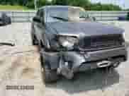 2015 Toyota Tacoma с VIN 5TFLU4EN0FX113945, выставлен на аукционе Copart как лот 60524905 с пробегом 111 168 миль миль и Списание • Salvage title. История ставок и продаж доступна на DreamBid. Изображение 13.