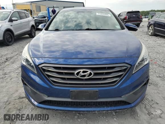 2015 Hyundai Sonata Limited with VIN 5NPE34AF8FH066024, listed as a Copart auction lot 71424495 with 125,252 mi miles and Salvage title. Bid and sale history available at DreamBid. Image 5.