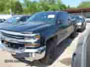 2017 Chevrolet Silverado 1500 LT с VIN 1GCVKREC1HZ370193, выставлен на аукционе IAAI как лот 42781039 с пробегом 189 567 миль миль и . История ставок и продаж доступна на DreamBid. Изображение 2.