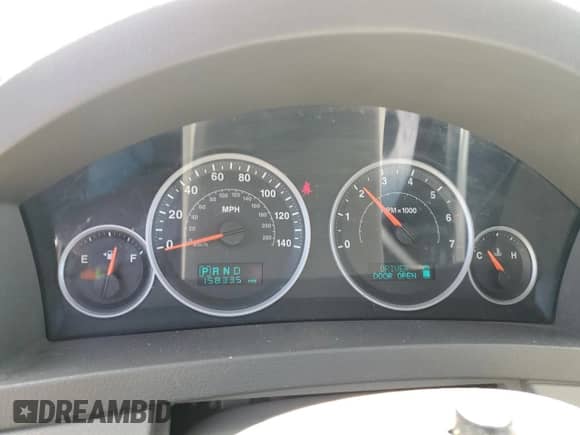 2005 Jeep Grand Cherokee Limited с VIN 1J4HS58N65C512100, выставлен на аукционе Copart как лот 56268925 с пробегом 158 335 миль миль и Списание • Salvage title. История ставок и продаж доступна на DreamBid. Изображение 9.