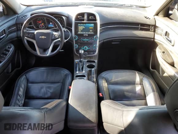 2014 Chevrolet Malibu LTZ with VIN 1G11H5SL6EF300107, listed as a Copart auction lot 86496695 with 136,532 mi miles and Salvage title. Bid and sale history available at DreamBid. Image 8.