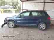 2016 Volkswagen Tiguan S с VIN WVGAV7AXXGW581326, выставлен на аукционе IAAI как лот 43042334 с пробегом 88 864 миль миль и . История ставок и продаж доступна на DreamBid. Изображение 14.