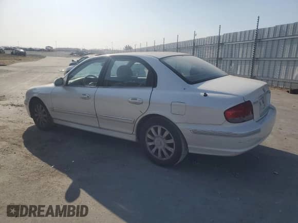 2002 Hyundai Sonata GLS z VIN KMHWF35H02A507630, wystawiony jako Copart lot #59651905 z przebiegiem 211 924 mil mil oraz Nie do naprawy • Non repairable. Historia ofert i sprzedaży dostępna na DreamBid. Obrazek 2.