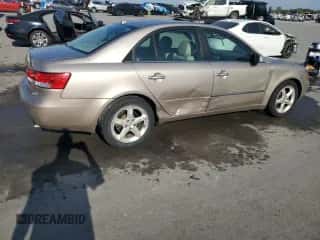 2008 Hyundai Sonata SE z VIN 5NPEU46F68H298498, wystawiony jako Copart lot #81334785 z przebiegiem 149 274 mil mil oraz Szkoda całkowita • Salvage title. Historia ofert i sprzedaży dostępna na DreamBid. Obrazek 3.