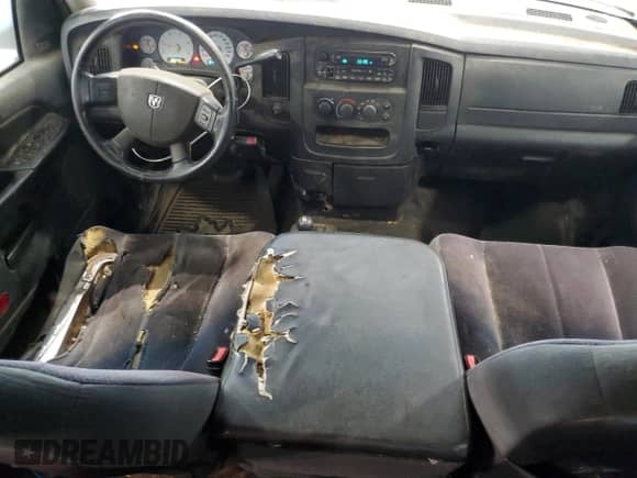 2004 Dodge 2500 SLT with VIN 3D3KU28CX4G127192, listed as a Copart auction lot 65807315 with 382,289 mi miles and Salvage title. Bid and sale history available at DreamBid. Image 8.