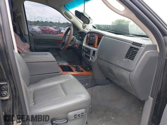 2006 Dodge 1500 SLT с VIN 3D7KS19D76G171871, выставлен на аукционе IAAI как лот 42387848 с пробегом 191 156 миль миль и . История ставок и продаж доступна на DreamBid. Изображение 5.