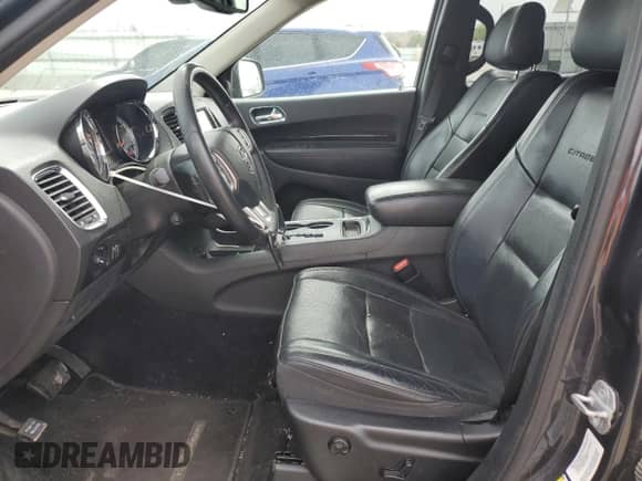 2013 Dodge Durango Citadel z VIN 1C4SDHET9DC562563, wystawiony jako Copart lot #51685565 z przebiegiem 208 499 mil mil oraz Czysty tytuł • Clean title. Historia ofert i sprzedaży dostępna na DreamBid. Obrazek 7.