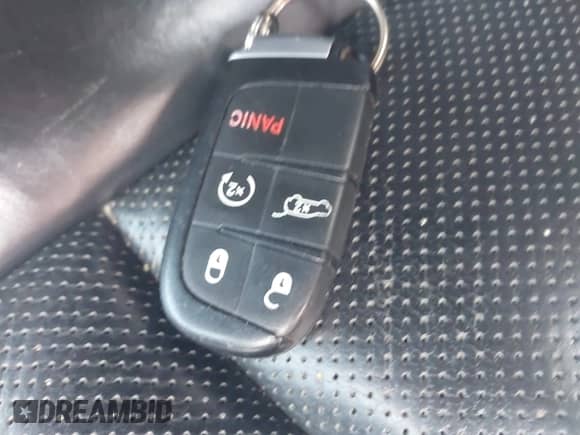 2016 Jeep Grand Cherokee Summit с VIN 1C4RJFJG8GC476458, выставлен на аукционе IAAI как лот 42791545 с пробегом 124 619 миль миль и . История ставок и продаж доступна на DreamBid. Изображение 11.