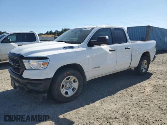 2020 Ram 1500 Tradesman с VIN 1C6SRECG2LN386391, выставлен на аукционе Copart как лот 64149035 с пробегом 93 682 миль миль и Чистый • Clean title. История ставок и продаж доступна на DreamBid. Изображение 1.