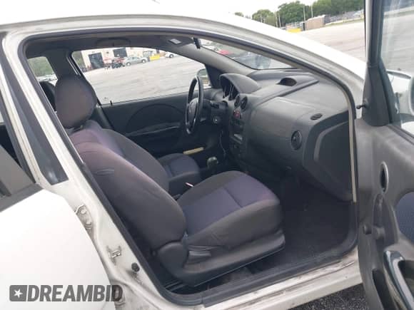 2008 Chevrolet Aveo LS с VIN KL1TD66618B088046, выставлен на аукционе IAAI как лот 42645695 с пробегом Не указан миль и . История ставок и продаж доступна на DreamBid. Изображение 5.