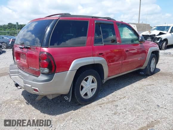 2003 Chevrolet TrailBlazer LT с VIN 1GNDT13S732368428, выставлен на аукционе IAAI как лот 42741541 с пробегом 179 000 миль миль и . История ставок и продаж доступна на DreamBid. Изображение 4.