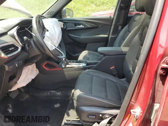 2021 Chevrolet TrailBlazer RS z VIN KL79MUSL4MB119204, wystawiony jako Copart lot #60495235 z przebiegiem 86 760 mil mil oraz Szkoda całkowita • Salvage title. Historia ofert i sprzedaży dostępna na DreamBid. Obrazek 7.