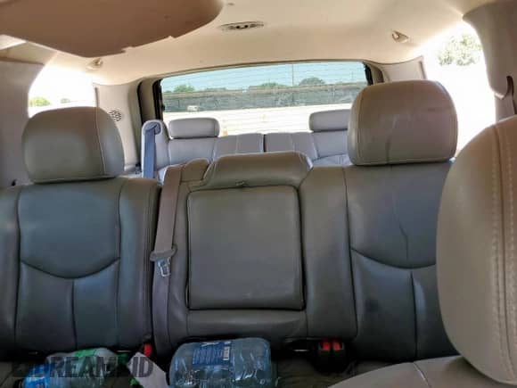2005 Chevrolet Tahoe LS с VIN 1GNEK13T55J175509, выставлен на аукционе Copart как лот 66868495 с пробегом Не указан миль и Списание • Salvage title. История ставок и продаж доступна на DreamBid. Изображение 10.
