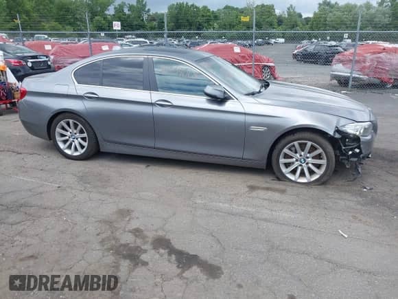 2015 BMW 5 Series 535i xDrive with VIN WBA5B3C51FD540464, listed as a IAAI auction lot 42644013 with 115,383 mi miles and . Bid and sale history available at DreamBid. Image 13.