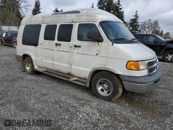 1998 Dodge Cargo Conversion with VIN 2B6HB11Y9WK129390, listed as a Copart auction lot 55708245 with 150,845 mi miles and Clean title. Bid and sale history available at DreamBid. Image 4.
