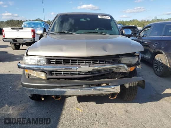 2002 Chevrolet Silverado 2500 LS z VIN 1GCGK29U32Z277170, wystawiony jako Copart lot #79872614 z przebiegiem Nie podano mil oraz Szkoda całkowita • Salvage title. Historia ofert i sprzedaży dostępna na DreamBid. Obrazek 5.