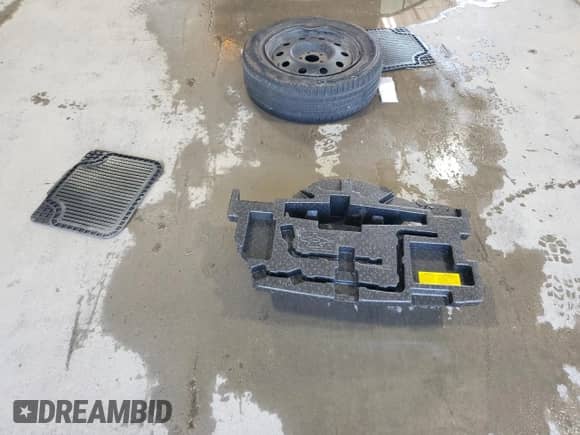 2014 Toyota Camry L с VIN 4T4BF1FK4ER430461, выставлен на аукционе Copart как лот 81196095 с пробегом 98 814 миль миль и Списание • Salvage title. История ставок и продаж доступна на DreamBid. Изображение 12.