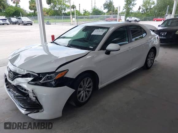 2019 Toyota Camry LE с VIN 4T1B11HK3KU709546, выставлен на аукционе IAAI как лот 42836396 с пробегом 113 611 миль миль и . История ставок и продаж доступна на DreamBid. Изображение 2.