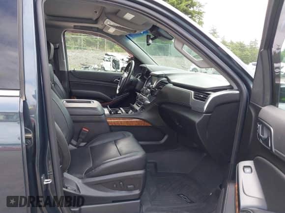 2020 Chevrolet Suburban Premier с VIN 1GNSKJKJ1LR208247, выставлен на аукционе IAAI как лот 42754432 с пробегом 89 330 миль миль и . История ставок и продаж доступна на DreamBid. Изображение 5.