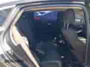 2017 Chevrolet Malibu LS с VIN 1G1ZB5ST2HF200725, выставлен на аукционе IAAI как лот 43550128 с пробегом 167 980 миль миль и . История ставок и продаж доступна на DreamBid. Изображение 8.