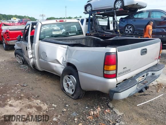 2004 GMC Sierra 1500 Work Truck with VIN 1GTEC14X84Z265793, listed as a IAAI auction lot 42839682 with 315,865 mi miles and . Bid and sale history available at DreamBid. Image 3.