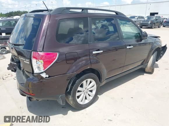 2013 Subaru Forester X Limited with VIN JF2SHAEC1DH403889, listed as a IAAI auction lot 42923586 with 179,858 mi miles and . Bid and sale history available at DreamBid. Image 4.