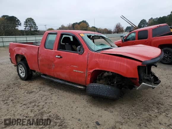 2008 GMC Sierra 1500 Work Truck with VIN 1GTEC19X98Z300047, listed as a Copart auction lot 83467274 with Not provided miles and Salvage title. Bid and sale history available at DreamBid. Image 4.