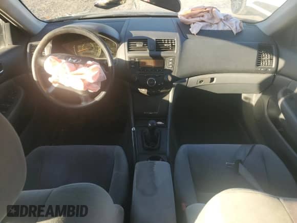 2003 Honda Accord LX with VIN 1HGCM55343A142997, listed as a Copart auction lot 86052084 with 196,613 mi miles and Salvage title. Bid and sale history available at DreamBid. Image 8.