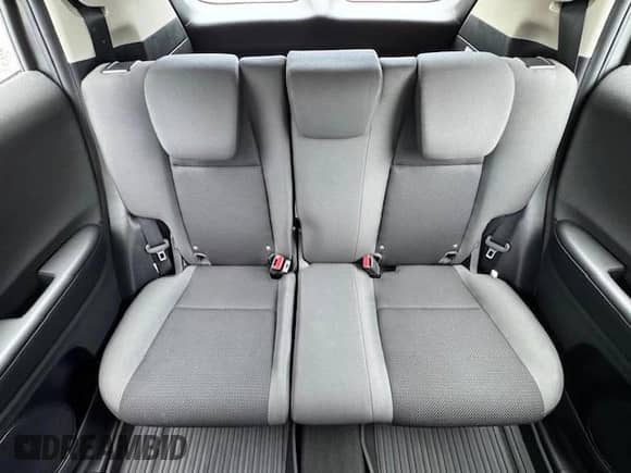 2022 Honda HR-V LX z VIN 3CZRU5H30NM724759, wystawiony jako Copart lot #61826825 z przebiegiem 22 745 mil mil oraz Nie do naprawy • Non repairable. Historia ofert i sprzedaży dostępna na DreamBid. Obrazek 10.