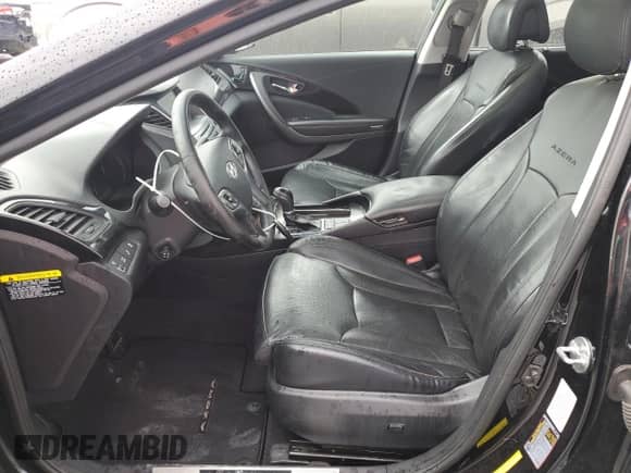 2017 Hyundai Azera Limited z VIN KMHFH4JGXHA590182, wystawiony jako Copart lot #69964975 z przebiegiem 135 911 mil mil oraz Szkoda całkowita • Salvage title. Historia ofert i sprzedaży dostępna na DreamBid. Obrazek 7.