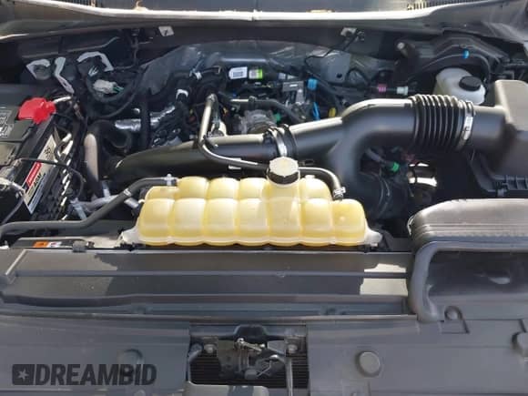 2020 Ford F-150 XL с VIN 1FTEW1EP9LKE89250, выставлен на аукционе IAAI как лот 42225184 с пробегом 61 122 миль миль и . История ставок и продаж доступна на DreamBid. Изображение 10.