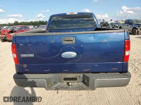 2008 Ford F-150 XL with VIN 1FTRF12288KE57200, listed as a Copart auction lot 82309155 with 197,078 mi miles and Salvage title. Bid and sale history available at DreamBid. Image 6.