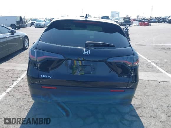 2024 Honda HR-V LX с VIN 3CZRZ1H30RM717083, выставлен на аукционе IAAI как лот 42607250 с пробегом 23 796 миль миль и . История ставок и продаж доступна на DreamBid. Изображение 17.