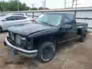 1992 Chevrolet Silverado 1500 с VIN 1GCDC14K6NZ105462, выставлен на аукционе IAAI как лот 42396896 с пробегом 186 985 миль миль и . История ставок и продаж доступна на DreamBid. Изображение 2.