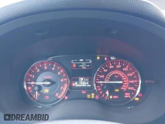 2015 Subaru WRX Premium z VIN JF1VA1D60F8823826, wystawiony jako IAAI lot #42572315 z przebiegiem 89 480 mil mil oraz . Historia ofert i sprzedaży dostępna na DreamBid. Obrazek 7.