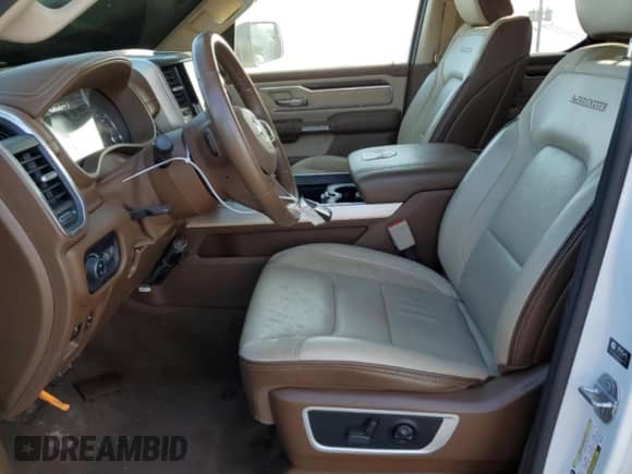 2021 Ram 1500 Laramie z VIN 1C6RREDT5MN672781, wystawiony jako Copart lot #41506655 z przebiegiem 54 884 mil mil oraz Szkoda całkowita • Salvage title. Historia ofert i sprzedaży dostępna na DreamBid. Obrazek 7.