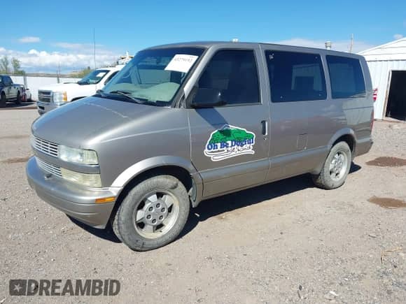 2003 Chevrolet Astro с VIN 1GNEL19X13B147558, выставлен на аукционе IAAI как лот 43279192 с пробегом 170 750 миль миль и . История ставок и продаж доступна на DreamBid. Изображение 2.