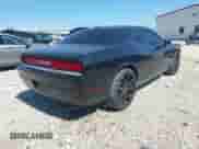 2009 Dodge Challenger SE with VIN 2B3LJ44V39H609889, listed as a IAAI auction lot 43322010 with 176,988 mi miles and . Bid and sale history available at DreamBid. Image 4.