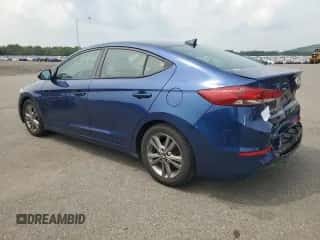 2017 Hyundai Elantra SE z VIN 5NPD84LF4HH052053, wystawiony jako Copart lot #67096385 z przebiegiem 125 875 mil mil oraz Szkoda całkowita • Salvage title. Historia ofert i sprzedaży dostępna na DreamBid. Obrazek 2.
